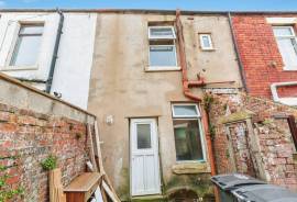 2 bedroom, Terraced House for sale