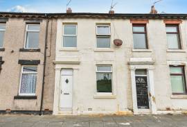2 bedroom, Terraced House for sale