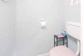 3 bedroom, Detached house for sale