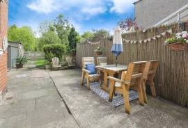 3 bedroom, Detached house for sale