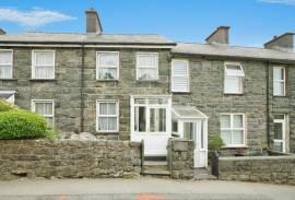 2 bedroom, Terraced House for sale