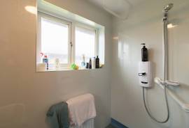 2 bedroom, Semi-detached house for sale