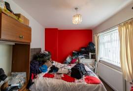 2 bedroom, Semi-detached house for sale