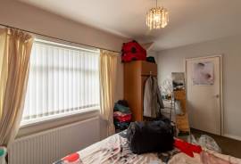 2 bedroom, Semi-detached house for sale