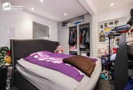 2 bedroom, Semi-detached house for sale