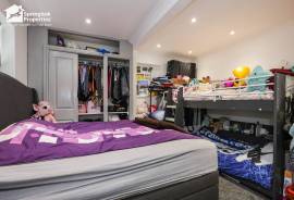 2 bedroom, Semi-detached house for sale