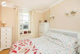 3 bedroom, Terraced House for sale