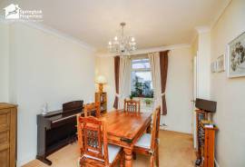 3 bedroom, Terraced House for sale
