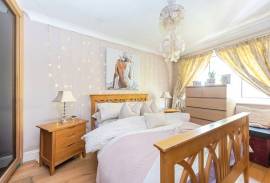 3 bedroom, Terraced House for sale