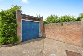 3 bedroom, Terraced House for sale