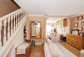 3 bedroom, Terraced House for sale