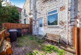 3 bedroom, Terraced House for sale