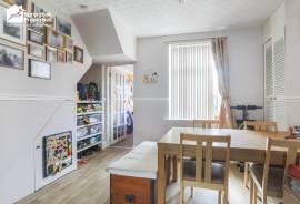 3 bedroom, Terraced House for sale