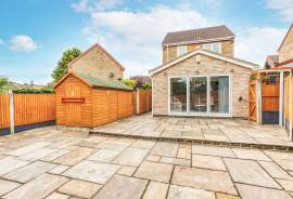1 bedroom, Detached house for sale