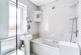 1 bedroom, Detached house for sale