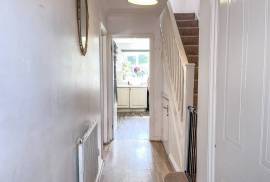 3 bedroom, Detached house for sale