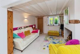 2 bedroom, Cottage for sale