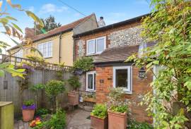 2 bedroom, Cottage for sale