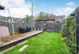 4 bedroom, Detached house for sale