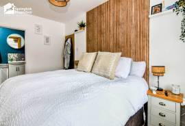 4 bedroom, Detached house for sale