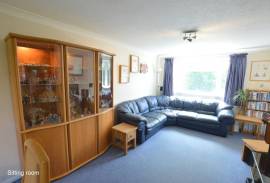 4 bedroom, Detached house for sale