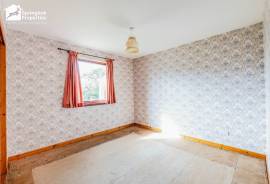 2 bedroom, Detached bungalow for sale