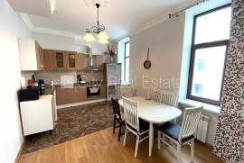 Apartment for rent in Riga, 118.00m2