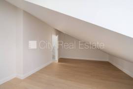 Apartment for sale in Riga, 108.20m2