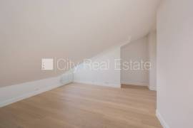 Apartment for sale in Riga, 108.20m2