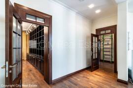 Apartment for sale in Riga, 203.40m2