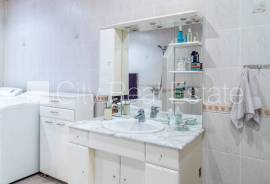 Apartment for sale in Riga, 199.10m2