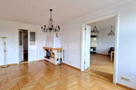 Apartment for rent in Riga, 193.40m2