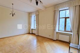 Apartment for rent in Riga, 193.40m2