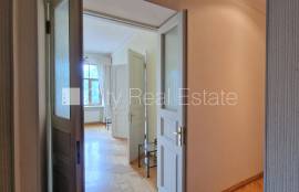 Apartment for sale in Riga, 193.40m2