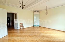 Apartment for sale in Riga, 193.40m2