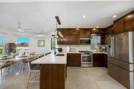Casa Sunset: Luxurious Ocean-View Villa with Infinity Pool in Mar Vista