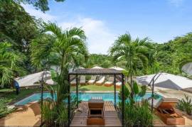 L´AVVENTURA Vacation Rental: Discover a Prime Investment in Tamarindo!