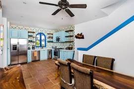 Casa 5 Calle Cartagena: The perfect blend of comfort, convenience, and breathtaking ocean views!