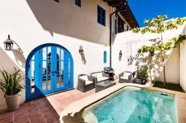 Casa 5 Calle Cartagena: The perfect blend of comfort, convenience, and breathtaking ocean views!