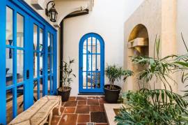 Casa 5 Calle Cartagena: The perfect blend of comfort, convenience, and breathtaking ocean views!