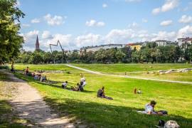 Ready to Move Penthouse with balcony in trendy Kreuzberg