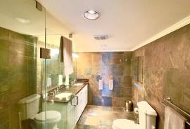 102 Half Moon Circle F2, Hypoluxo, FL 33462