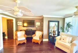 102 Half Moon Circle F2, Hypoluxo, FL 33462