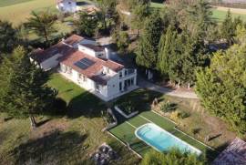 Country house for sale, 7 rooms - Gimont 32200