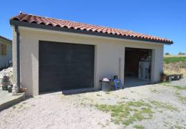 Villa for sale, 4 rooms - Castelnau-Magnoac 65230