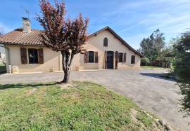 Single storey house for sale, 7 rooms - Masseube 32140