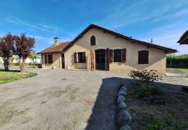 Single storey house for sale, 7 rooms - Masseube 32140