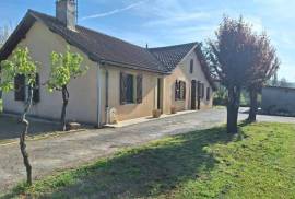 Single storey house for sale, 7 rooms - Masseube 32140