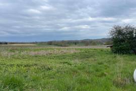 House for sale, 1 room - Mirande 32300