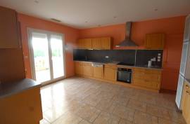 5 room, 152m2 Villa for sale in Laurens - 365 000 € *